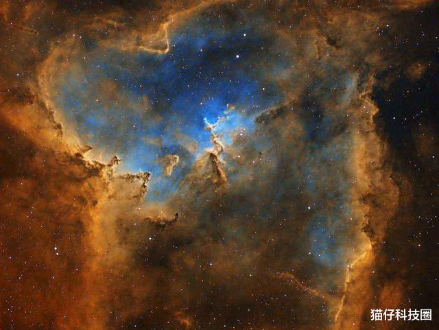 |找到宇宙终点？哈勃望远镜拍摄的照片，发现不对劲的地方