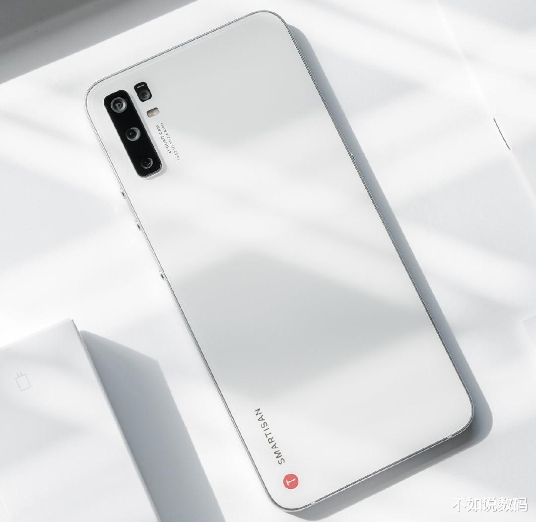 锤子科技|已经消失的三大手机品牌，第二个赔钱卖手机，第三个曾扬言收购苹果！