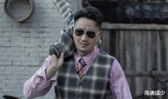 士兵突击|《士兵突击》播出14年,八个主演七个成大咖,只有一人仍默默无闻