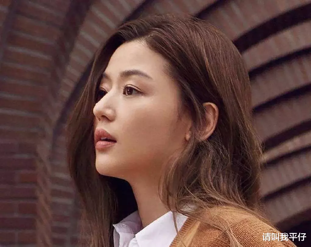 『衰老』女人显不显老, 主要看这5个“地方”, 保养好了会更显年轻态哦!