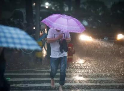 铜陵：紧急提醒！雷暴、大雨袭击合肥！坏天气将持续三天