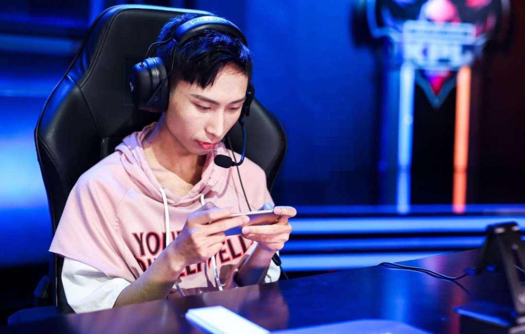 [kpl]KPL那些已经离开赛场的传奇，梦泪不是第一，榜1新娘很美