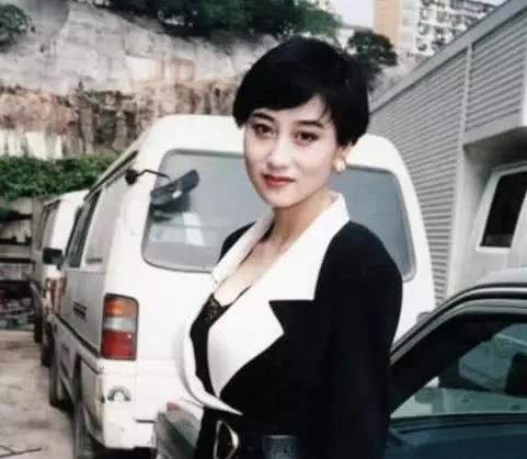 利智|利智为何放弃成为赌王五太，选择了嫁给李连杰？这里藏着什么秘密？