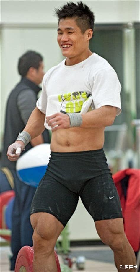 吕小军|肌肉硬汉吕小军,为何被外国人称为绝世美人?