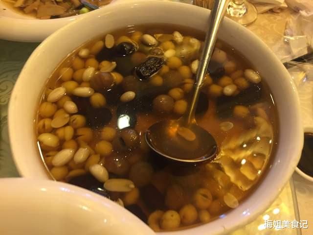 结婚|同学结婚随了1000份子钱，饭菜一上桌，瞬间觉得这钱花得真值！