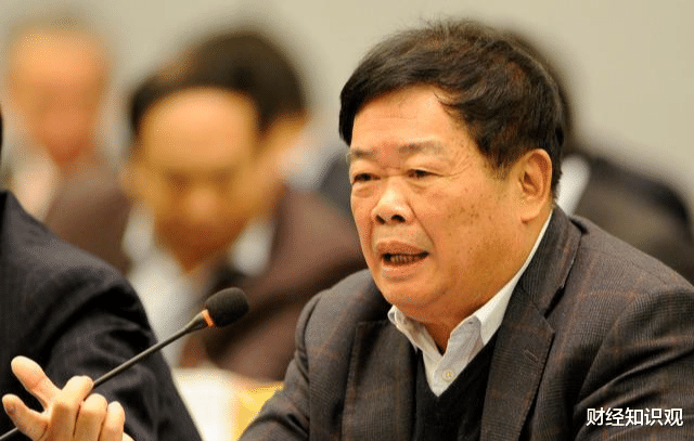 |为什么年轻人宁愿送外卖和快递，也不愿进厂？马云给出“答案”