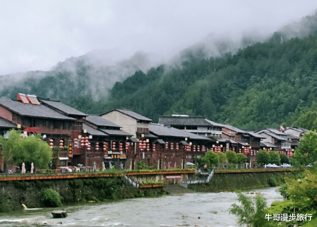 【青木川古镇】中国最“霸道”的古镇，一条街跨三省，网友：全球独一无二的