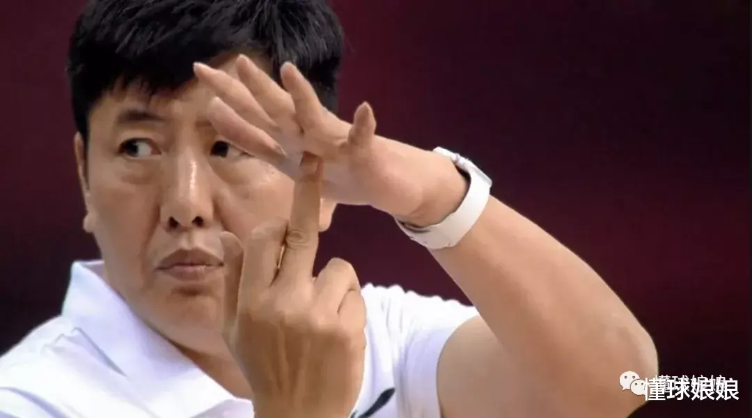 女排：28+10！17+9！朱芳雨敢和姚明唱反调，那是真有底气的