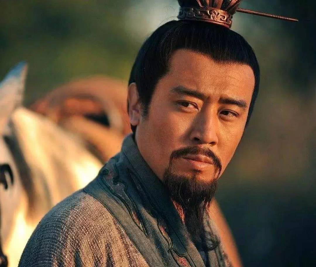 刘备|刘备临死前想让诸葛亮继位？把刘备四个儿子的名字连起来一读，就明白了