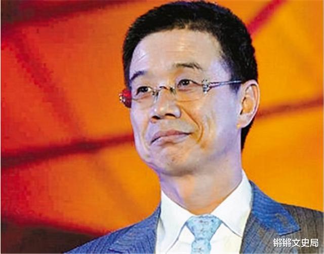 锵锵文史局|小伙投资9万赚490亿身家，产品畅销30年，多亏女性消费者