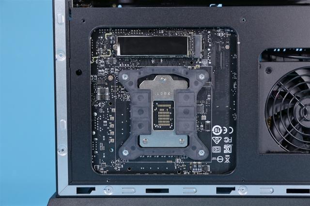 CPU|10L顶配主机散热比全塔还强！微星海皇戟X主机评测