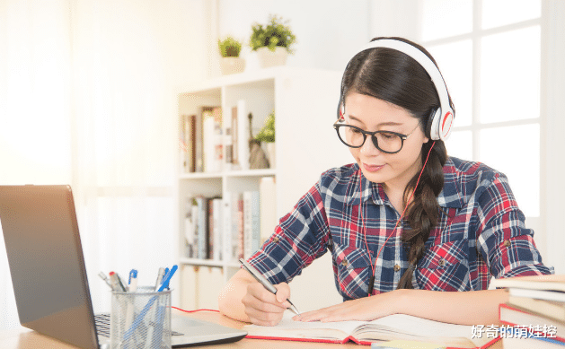 教育部|把“英语”踢出高考？教育部对此做出回应，家长：早该这样做