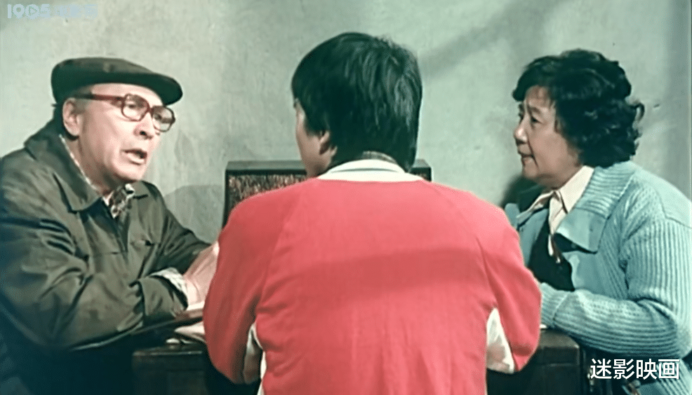 香港|中国无厘头电影鼻祖，功夫大战外星人，34年后再看依然笑死人！