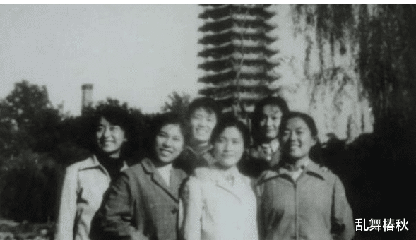 刘学红|我国恢复高考后的第一位女状元，差一分语文满分，如今在做什么？