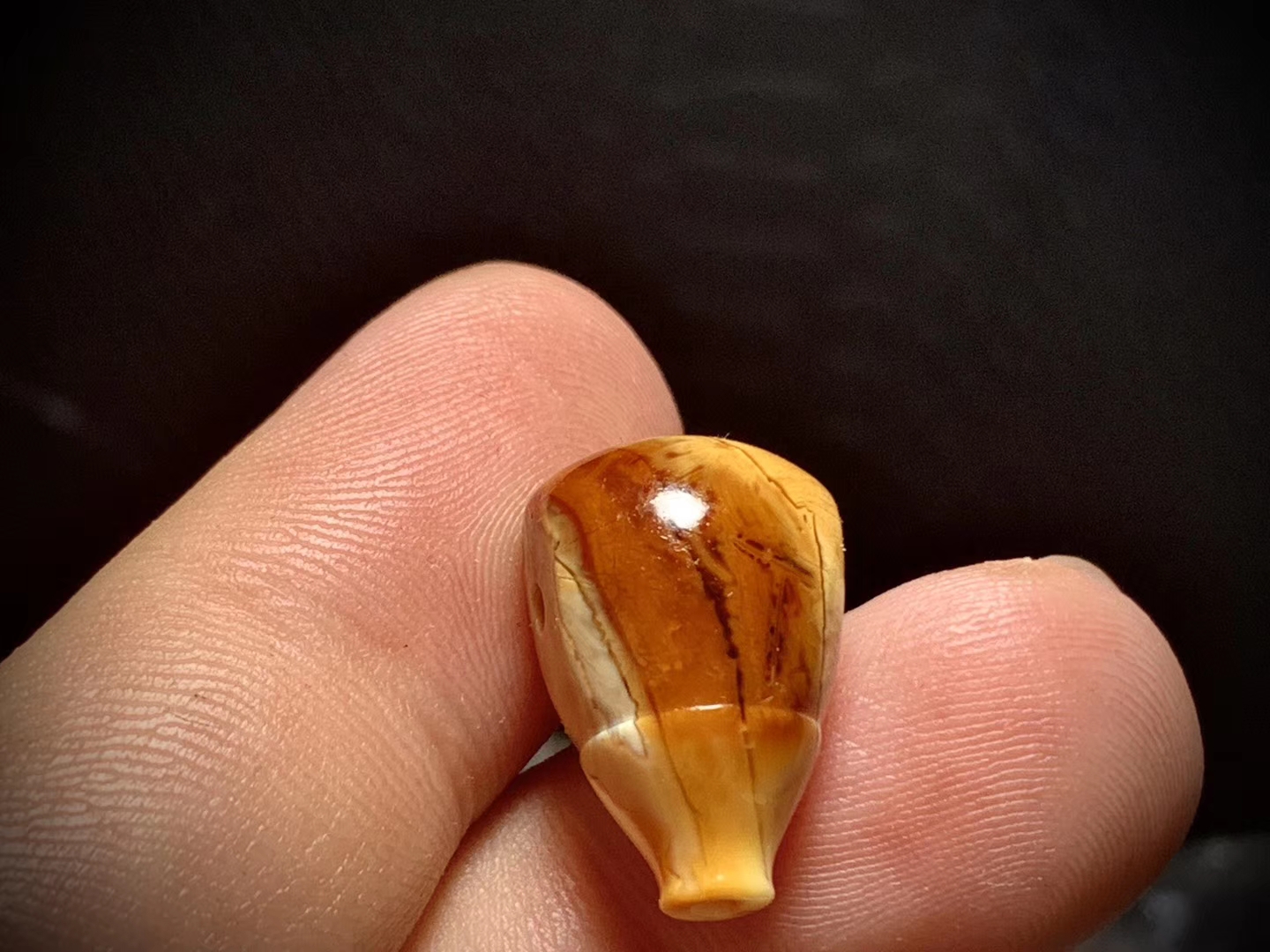 [文玩]最烧钱的三种文玩，千百元投进去听不见响声，李连杰花巨款才买到一颗珠子