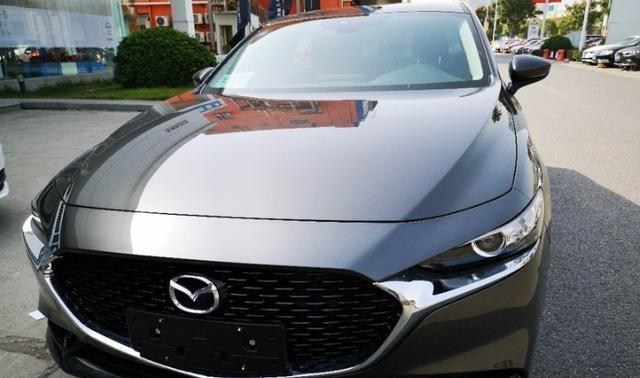 『马自达3』听从朋友的建议，花14万提辆新款马自达3，车主：我想说句大实话