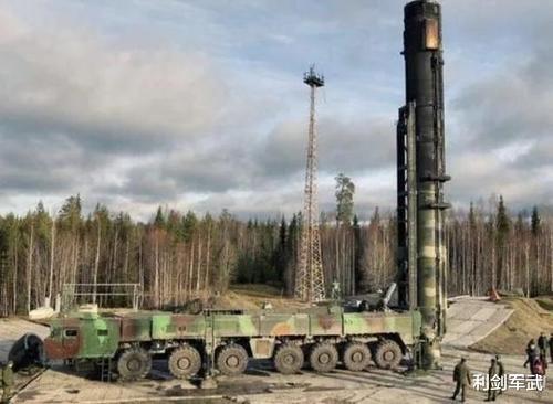 东风-41弹道导弹|发射一枚东风41需要多少成本？专家计算给出答案，看完怕你不信