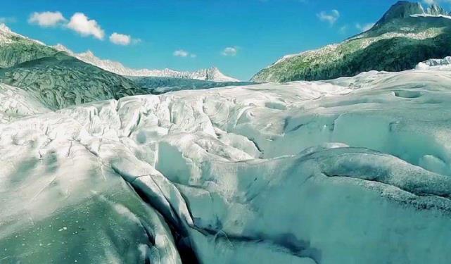 |西伯利亚万年冻土融化，露出一“神秘生物”？专家：人类该清醒了