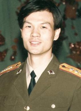 郭德纲▲从郭德纲为他做配到遭\雪藏\，消失10年后的李彬，到底得罪了谁？