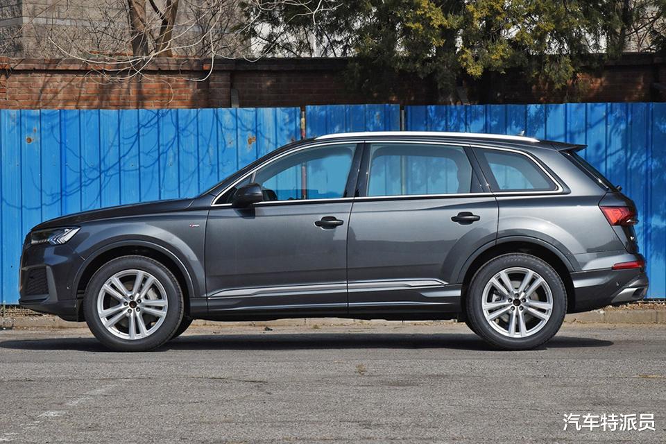 奥迪Q7|便宜10万元，2.0T的奥迪Q7值得买吗？会不会被人笑话？