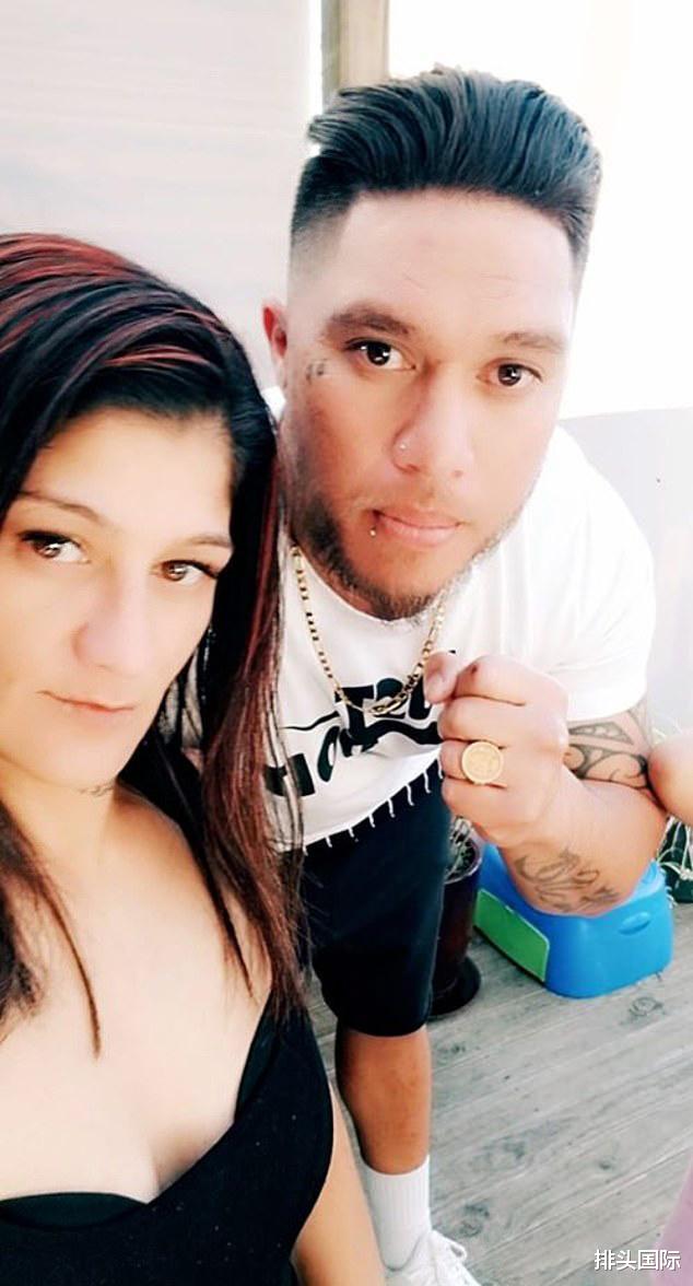 「新西兰」当着6个孩子面，新西兰父亲用铺路石砸死妻子，大喊：我让你去死