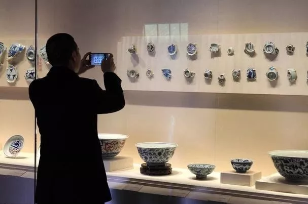 「」想知道那些想通过收藏发家的人，后来都怎样了？