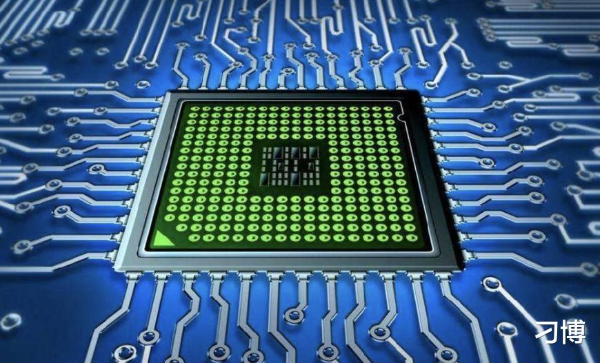 光刻机|光刻机成了中国的痛,还记得当年杨振宁的建议吗?