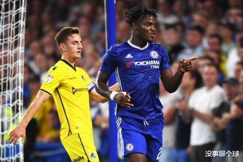 切尔西■切尔西引援神操作！或用6000万废柴截胡曼联 有望成四赢交易