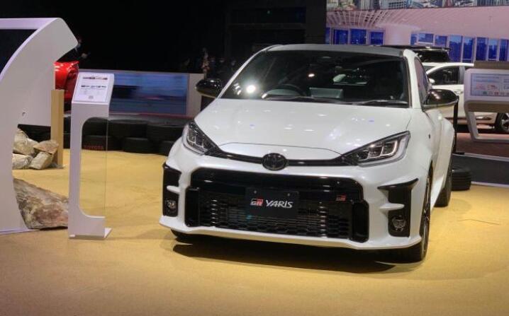 本田CRV|丰田新的“小钢炮”亮相！5.5秒破百，1.6T配四驱，轴距2.56米