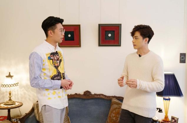 |晒晒张敬轩在香港的家,每件家具都从英国进口,感觉像在欧洲生活