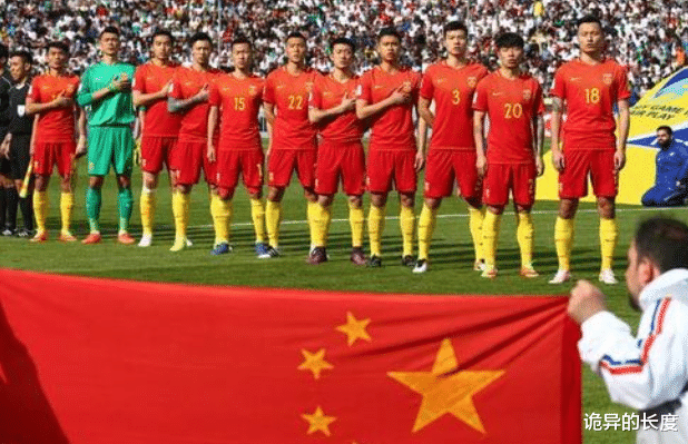 国足：喜讯！李铁即将迎来一名能人巧匠，国足杀入世界杯指日可待