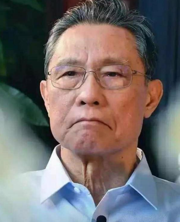 「陈道明」“限籍限薪令”之下，陈道明成香饽饽，网友：拿上亿也不为过！
