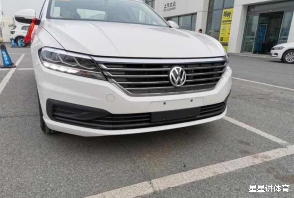 买车▲10万块钱的车，全款和贷款的落地价能差多少钱