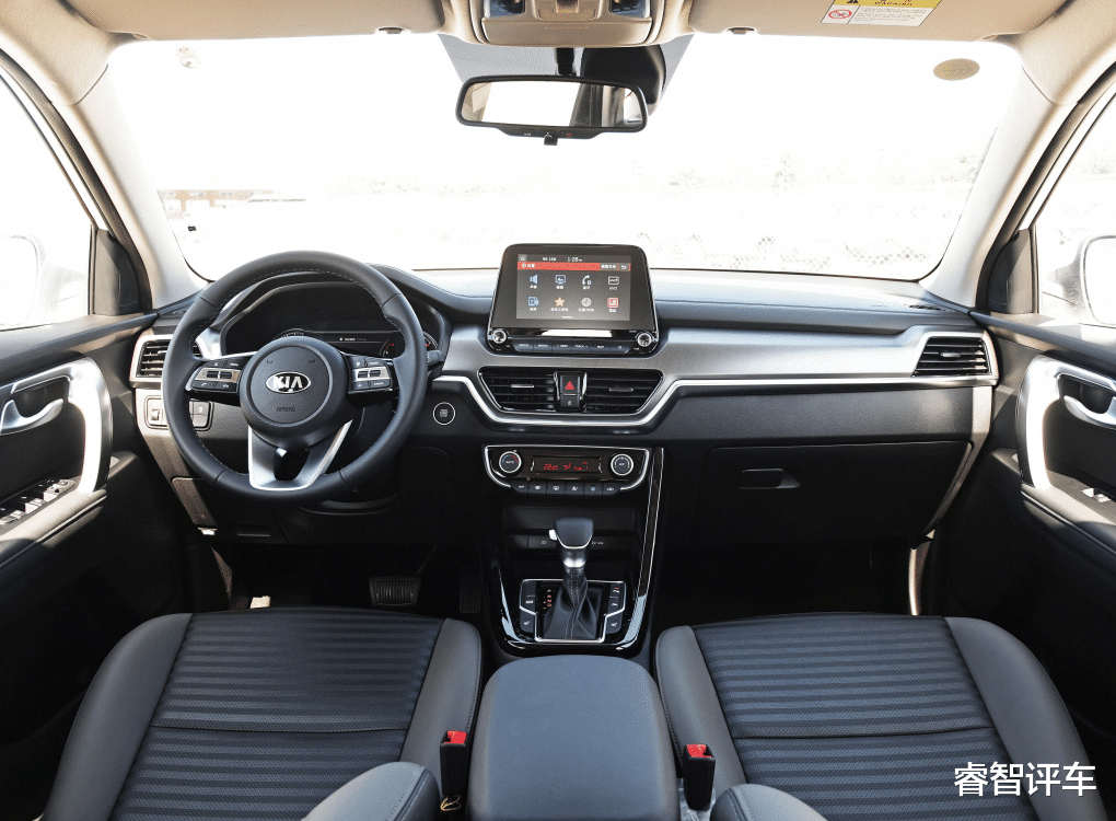 起亚汽车|起亚智跑跌至8万9，一箱油可跑800公里，车友：CRV买早了