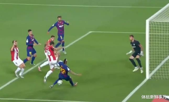巴塞罗那：深度！巴萨1-0后官博遭爆破：梅西一直吐饼！皮克居功自傲，想念哈维老白