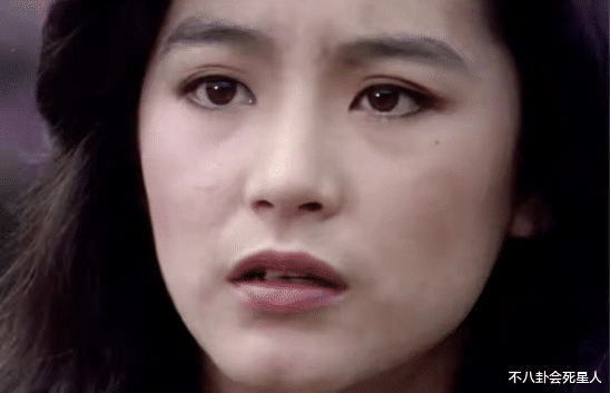 关之琳|港台四美怼脸高清图：关之琳双眼无神还土味，林青霞反而最美