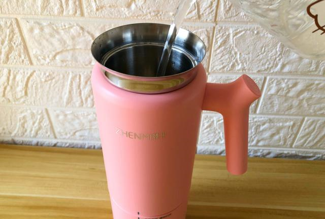 银耳▲明日小暑，记得多喝这碗羹，清热去火又好喝，大人孩子都喜欢