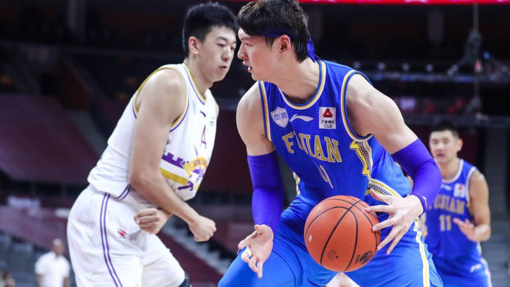 「王哲林」人物|场均32+14,CBA已容不下你,提升四点NBA等你