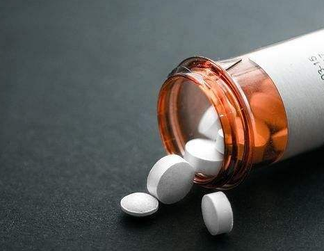 高血压@患高血压“药不能停”？专家：若在这个“区间”，或许不用吃药