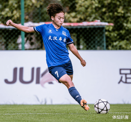 |27分钟连丢3球！女足领头羊创耻辱纪录，队长开吼，当红国脚失点