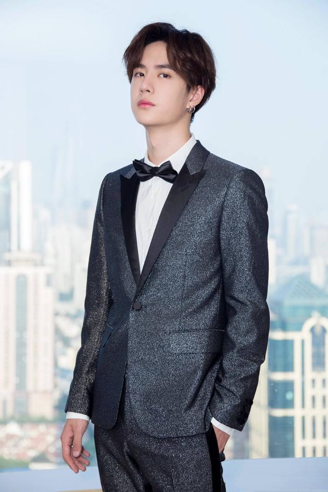 胡通明|在胡说八道？胡通明通告不自量力，王一博车队严厉警告后又秒删