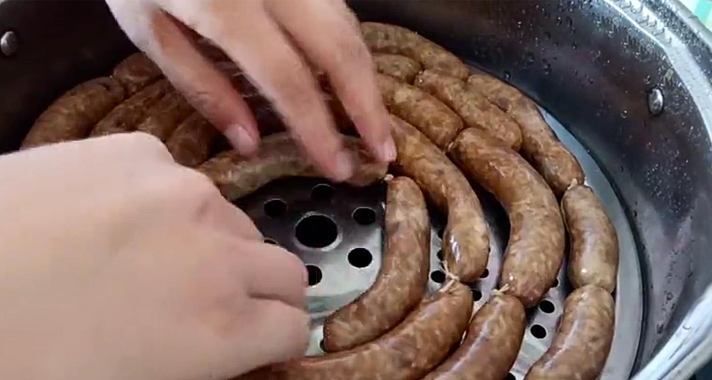 「洋葱」软软糯糯的糯米肠，开锅那一刻馋了，吃了一口就忘不了