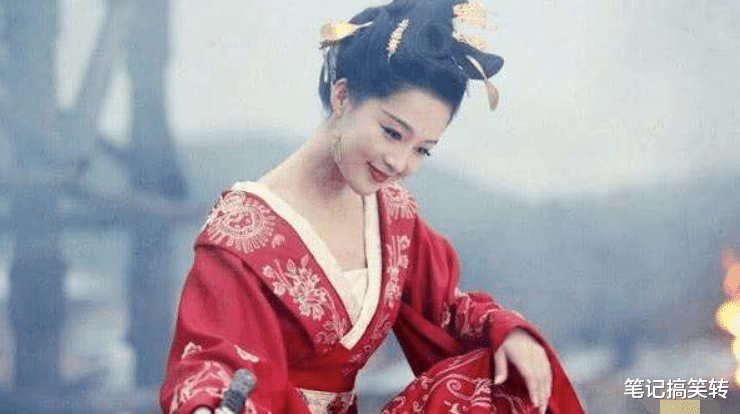 娱乐圈|她曾被国家秘密培养九年，却转行挤进娱乐圈，理由令人感慨万千