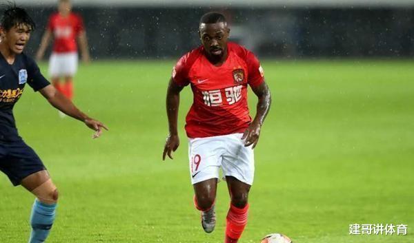 #广州恒大#恒大1-1深足，王永珀送助攻，韦世豪破门扳平，粤媒给出恒大首发