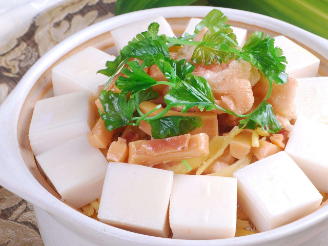 「癌细胞」得了癌症别伤心，工资再少也要常买它吃，抑制癌细胞扩散更长寿！