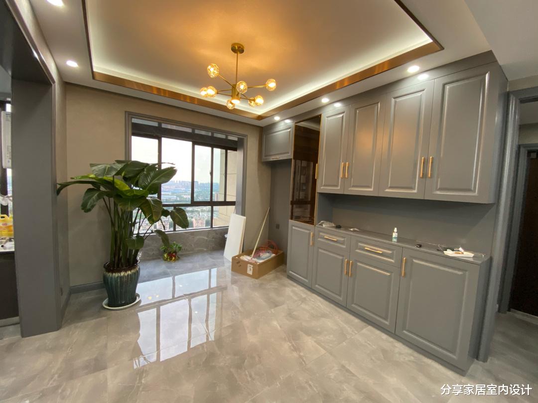 |花了五个月硬装结束，全屋保洁做完慢慢完善中，灰色调特别耐脏！