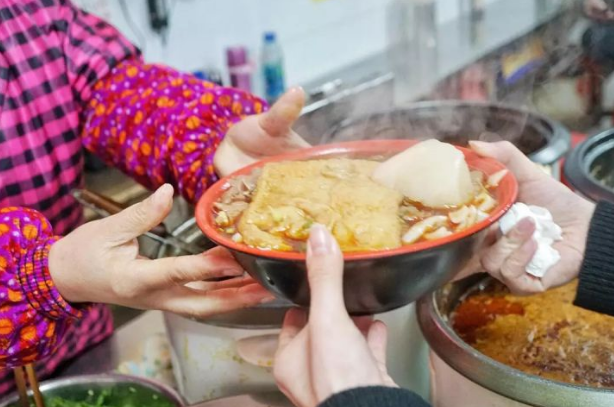 「武汉」1千万武汉人公认的“十大早餐”，热干面第五，第一居然是“它”