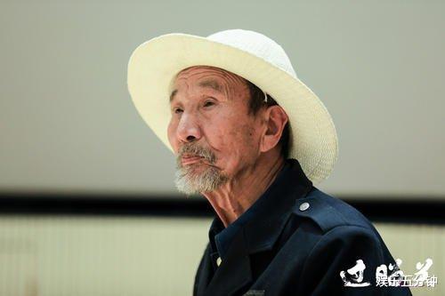 电影■78岁农民第一次演电影就成影帝，还要与徐峥段奕宏竞争金鸡奖