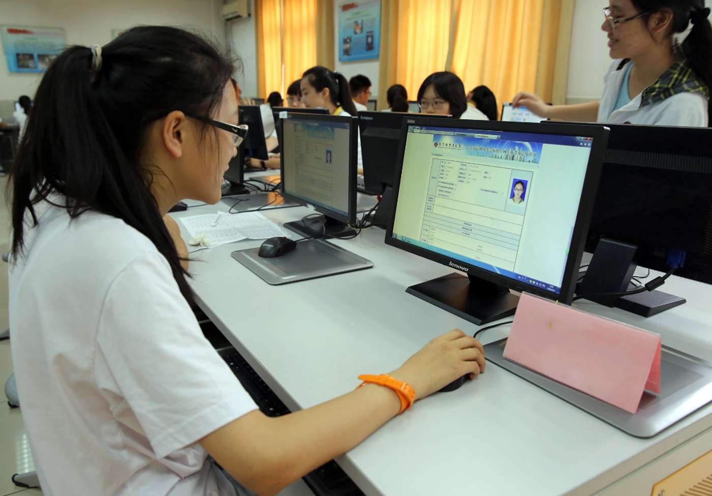 985大学|同是2020年高考，580分捡漏985大学，680分却滑档？真相让人无奈