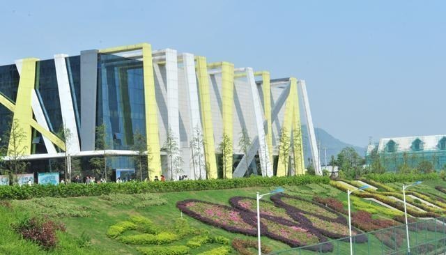 遵义|这所医科大学去年招3200人，今年扩招2080人，录取分数会降吗？